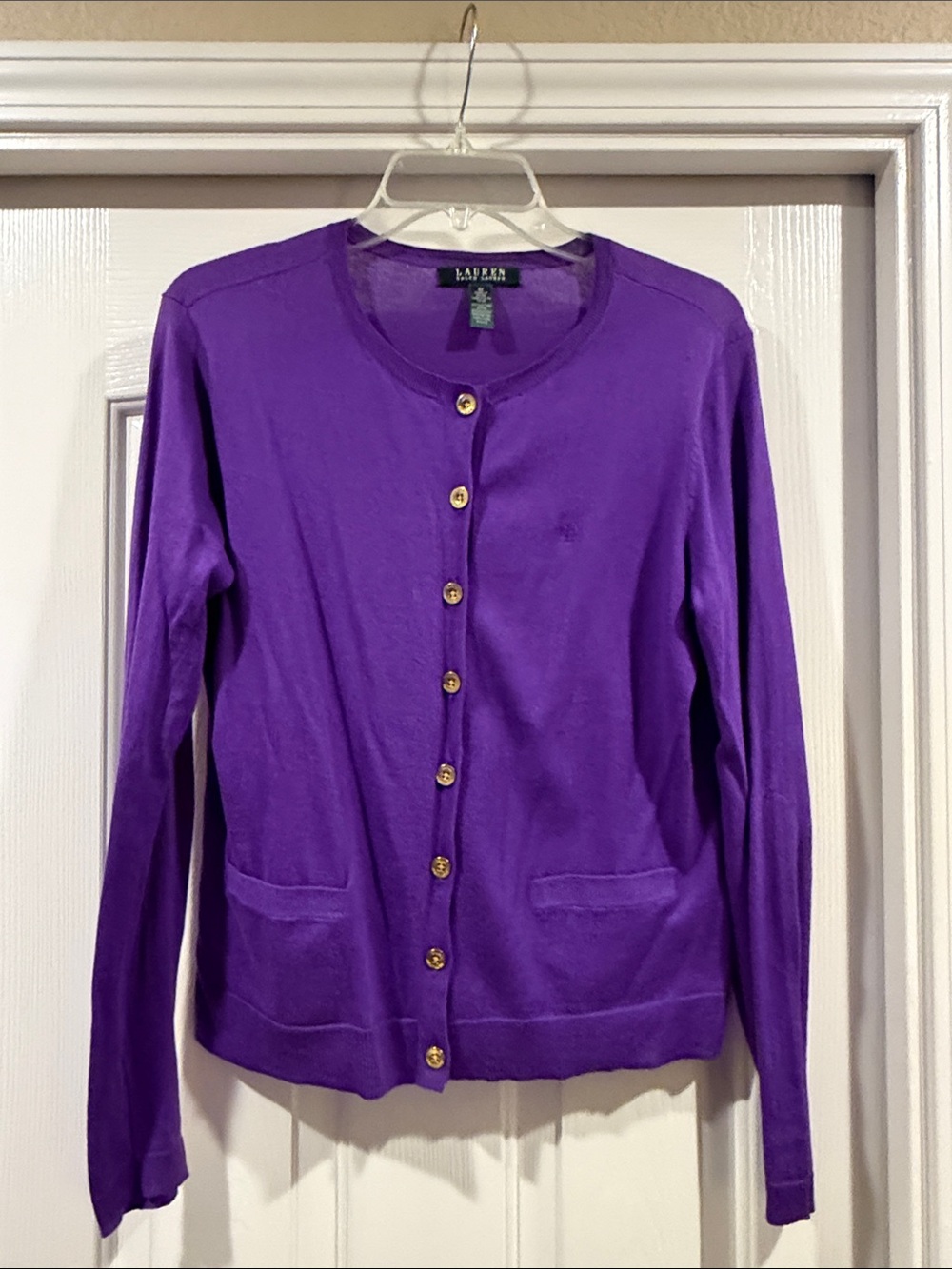 Lauren Ralph Lauren Violet Crewneck Button Cardigan size M like new great price